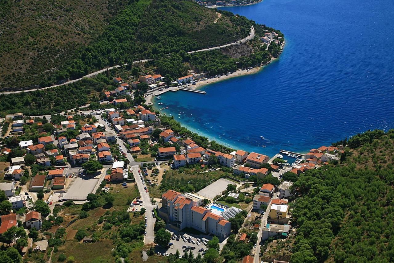 Hotel Quercus Drvenik  Exterior photo