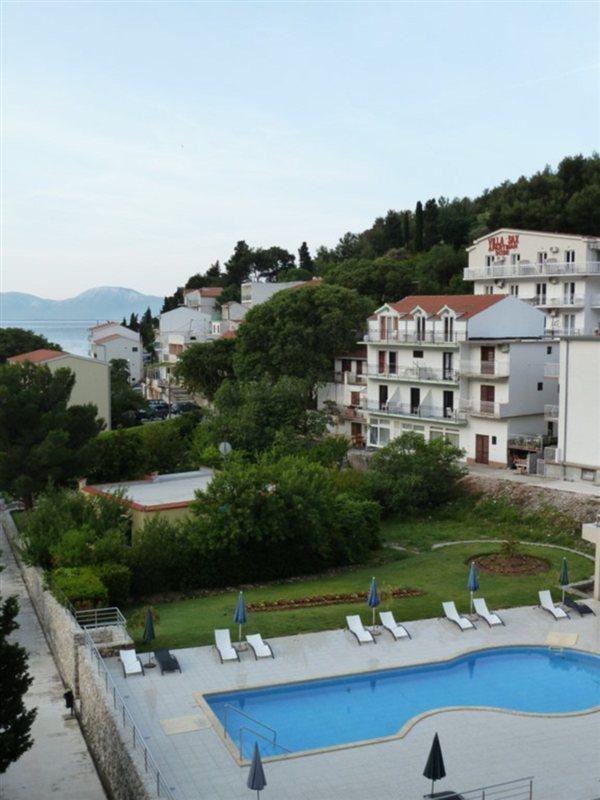Hotel Quercus Drvenik  Exterior photo