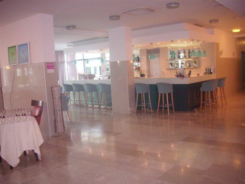 Hotel Quercus Drvenik  Exterior photo